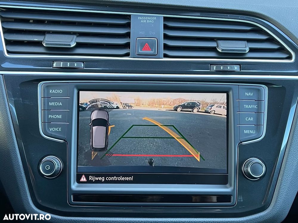 VOLKSWAGEN Tiguan 2016 — imagine 26