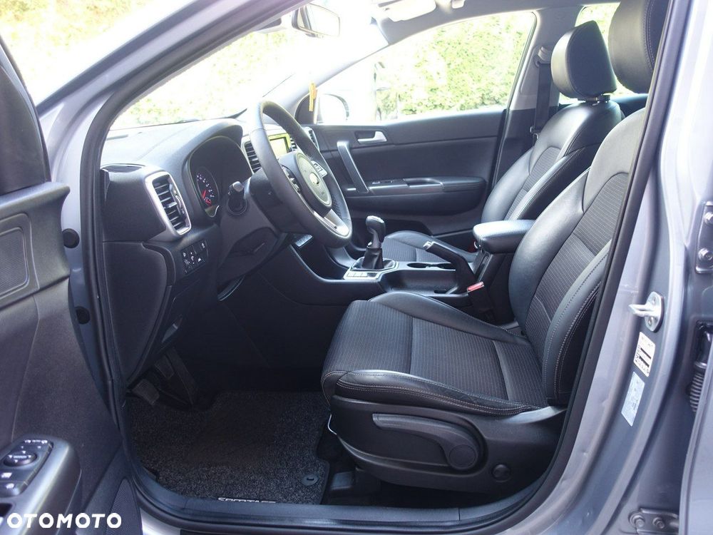Kia Sportage 1.6 GDI L 2WD - 9