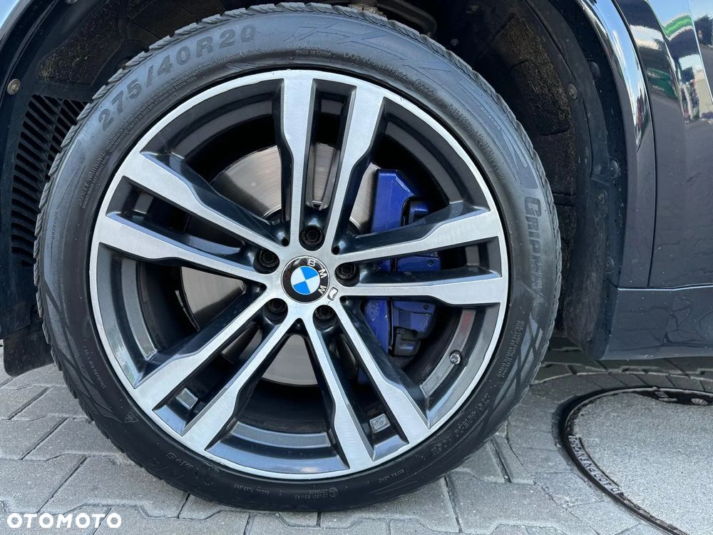 BMW X5 M M50d - 13