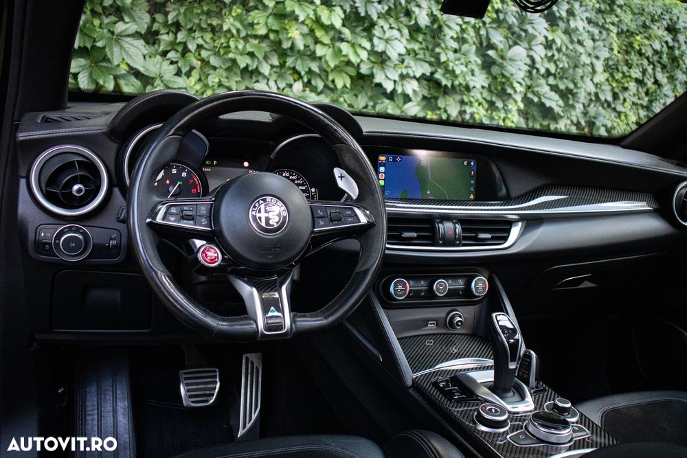 Alfa Romeo Stelvio 2.9 V6 Turbo AWD AT8 Quadrifoglio - 23