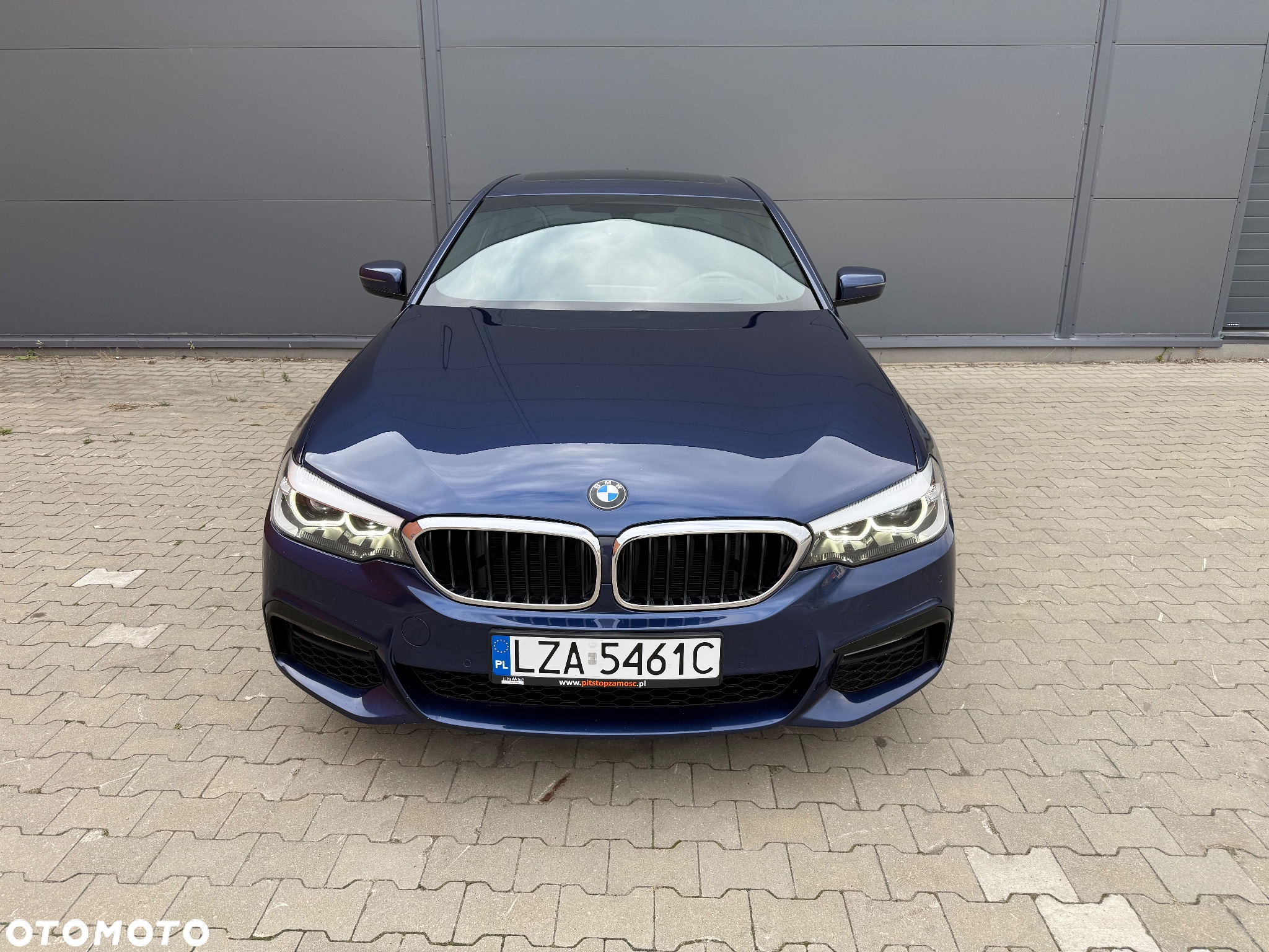 BMW Seria 5 530i xDrive M Sport sport - 3