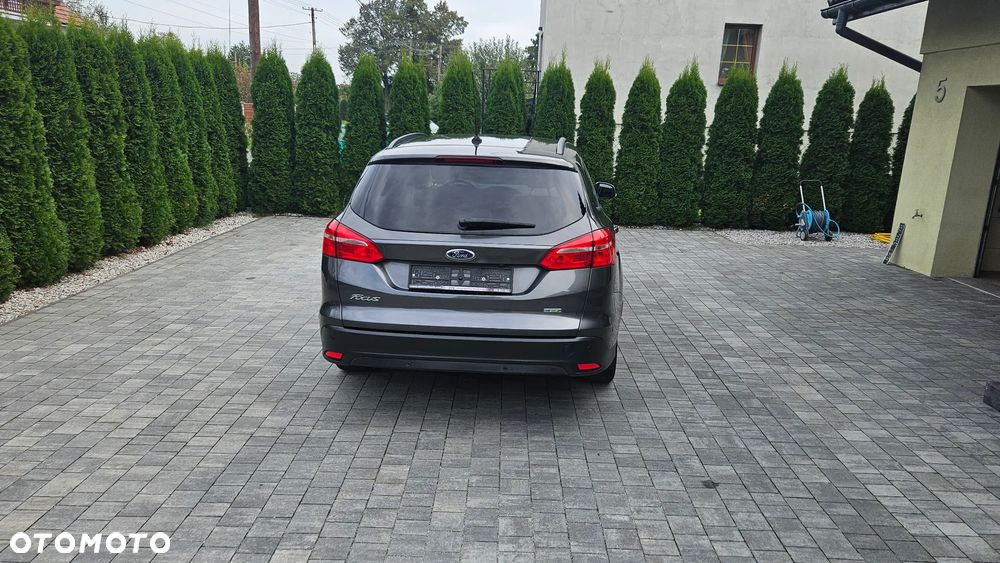 Ford Focus 1.0 EcoBoost Start-Stopp-System TITANIUM X - 5