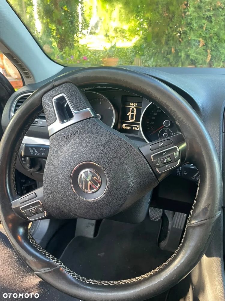 Volkswagen Golf - 4