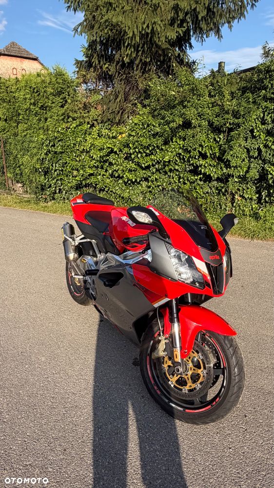 Aprilia RSV - 5