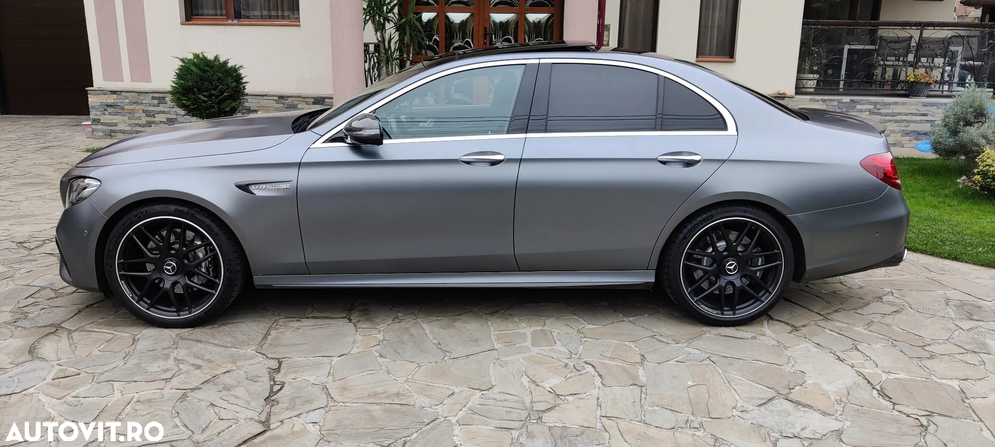 Mercedes-Benz E AMG 63 4Matic AMG Speedshift 9G-MCT - 7
