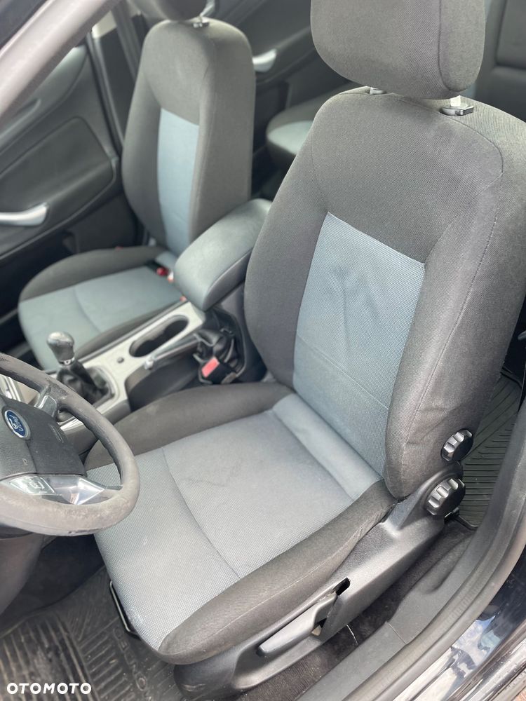 Ford Mondeo 2.0 Titanium - 10