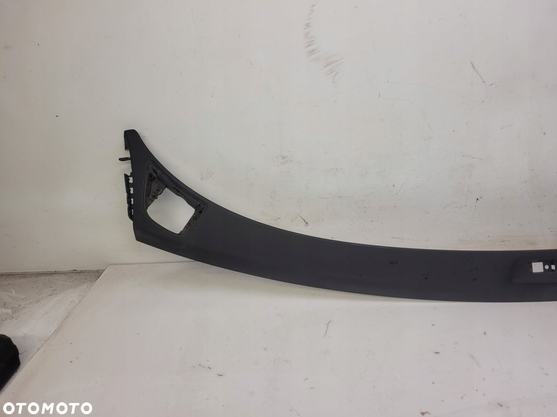 LISTWA GÓRNA KONSOLI DESKI AUDI A6 C7 4G0857051 - 2