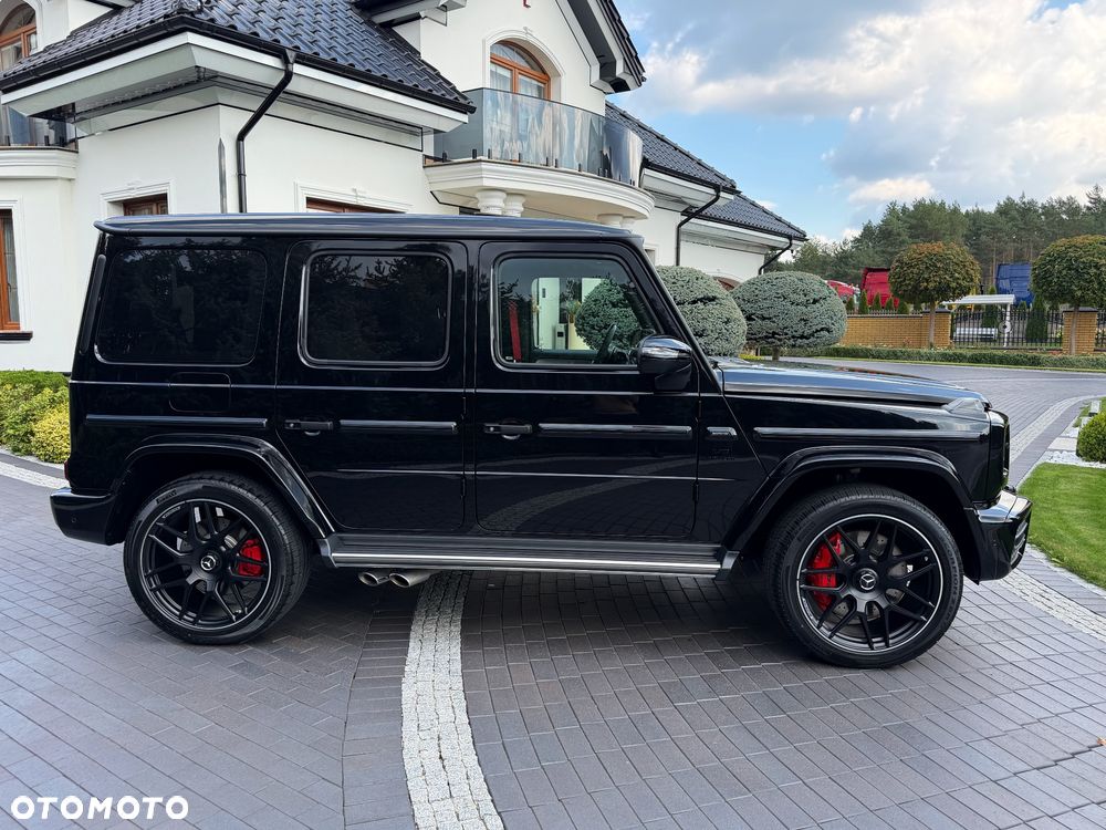 Mercedes-Benz Klasa G AMG 63 Stronger Than Time Edition - 3