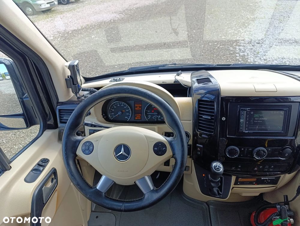 Mercedes-Benz Sprinter 519 - 16
