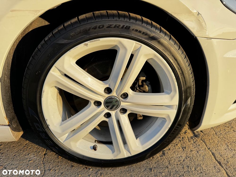 Volkswagen Passat CC - 11