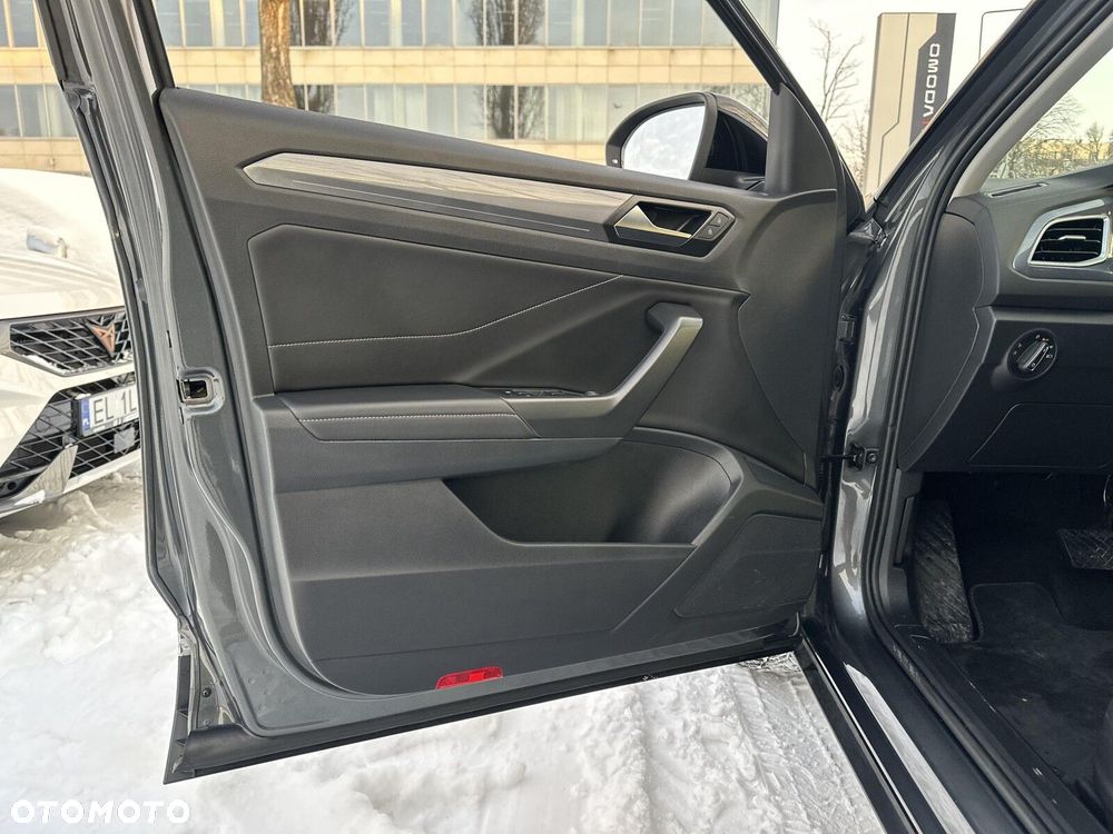 Volkswagen T-Roc 1.5 TSI Style DSG - 9