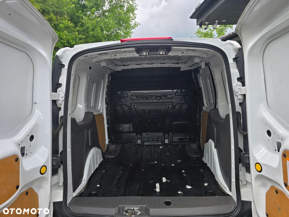 Ford Transit Connect - 12