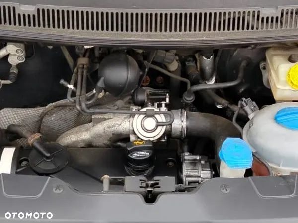 AXB kompletny silnik 1.9 TDI VW Transporter Multivan T5 105KM / 77kW - 1