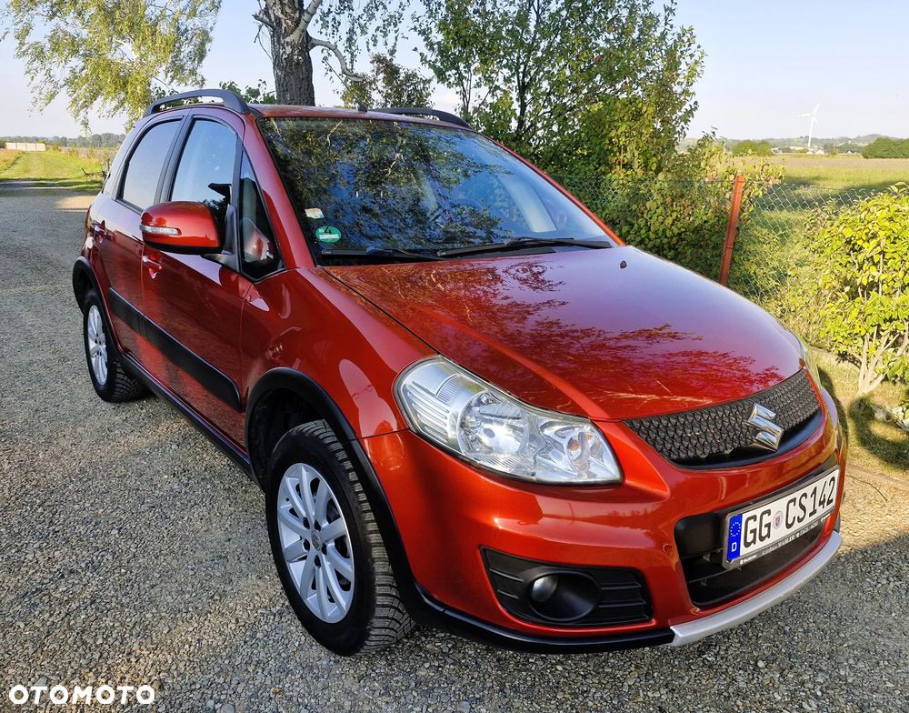 Suzuki SX4 1.6 Comfort Plus 4WD - 1