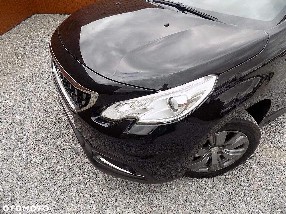 Peugeot 2008 PureTech 82 Style - 21