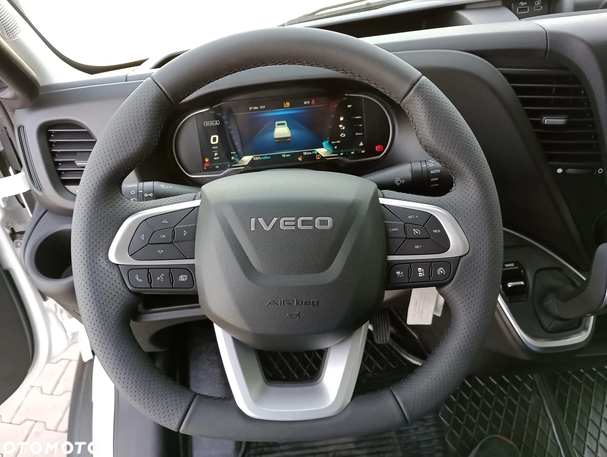Iveco 35S18HA8 V - 8