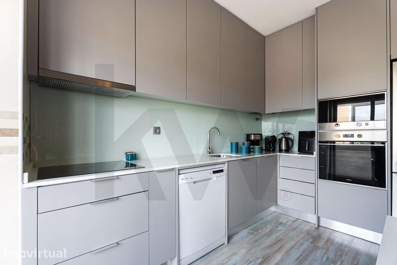 Apartamento T1+1 Remodelado no Centro da Trofa - Grande imagem: 4/26