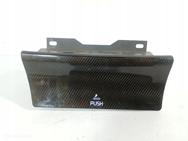 Volvo V40 95-04 SCHOWEK POPIELNICZKA OE 30809985