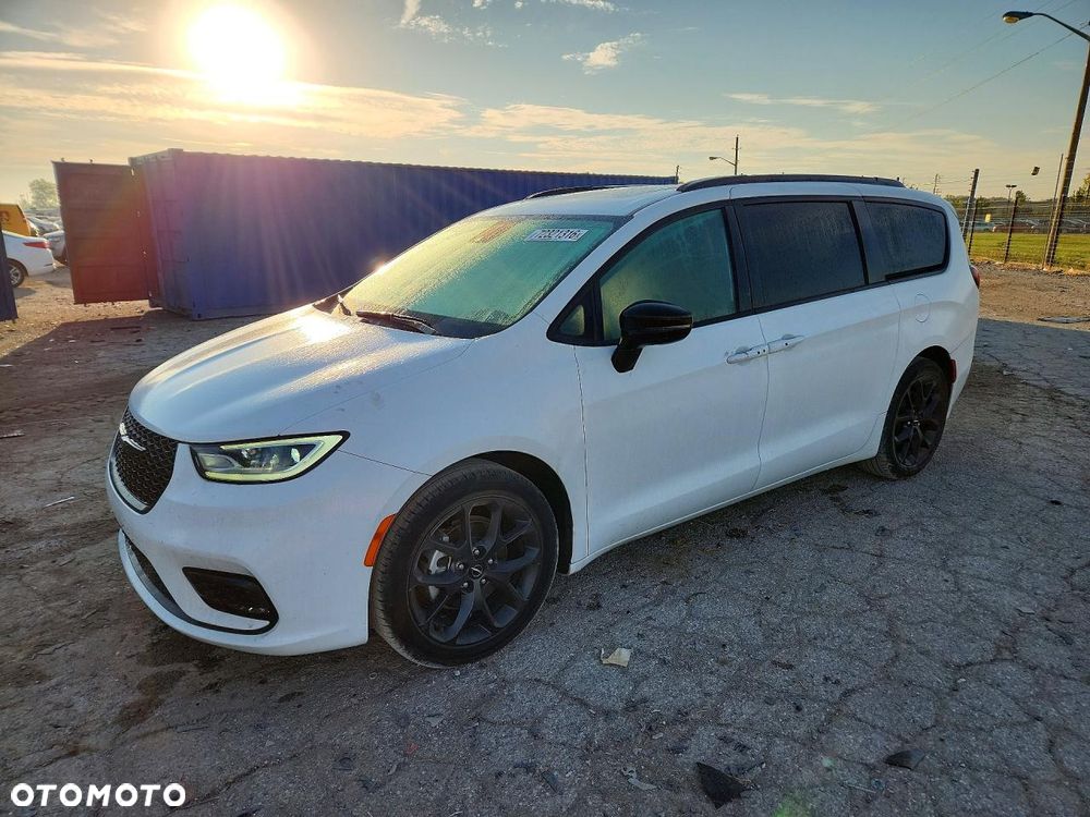 Chrysler Pacifica