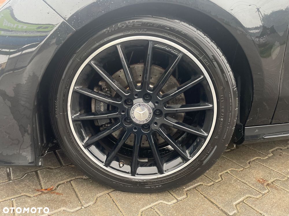 Mercedes-Benz CLA 250 4-Matic AMG Line - 7