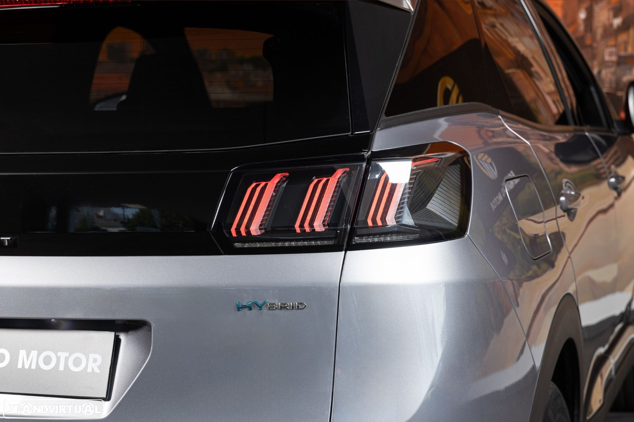 Peugeot 3008 1.6 Hybrid Allure e-EAT8 - 8