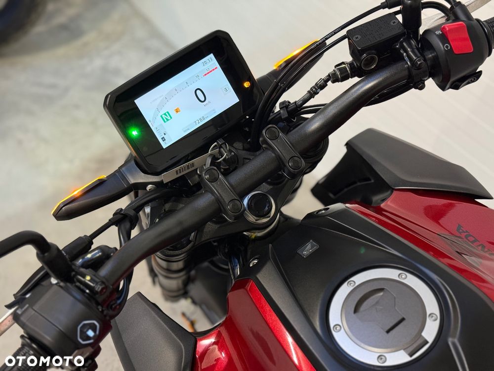 Honda CB - 28