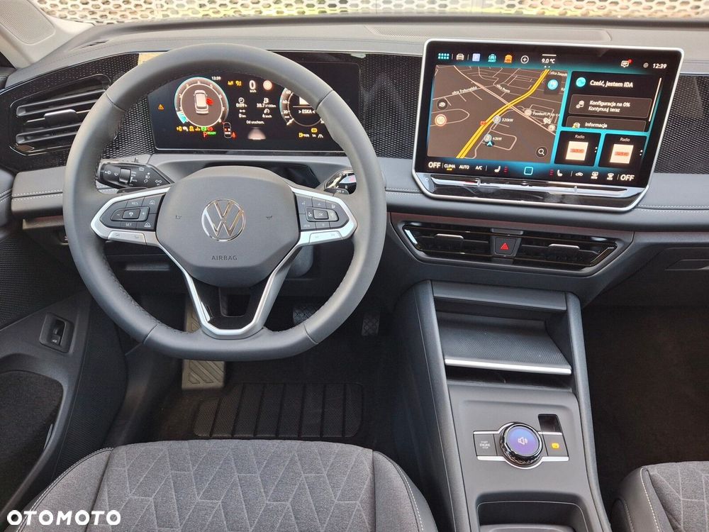 Volkswagen Tiguan - 21