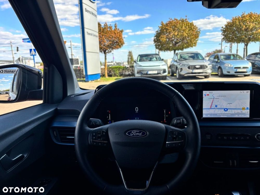 Ford Tourneo Courier - 17