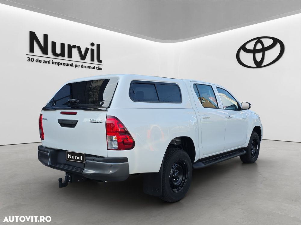 Toyota Hilux 2.8D 204CP 4x4 Double Cab MT Comfort - 7