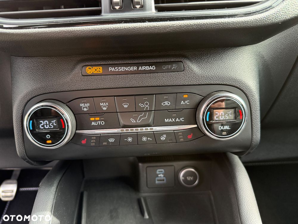 Ford Kuga 2.0 EcoBlue Hybrid ST-LINE X - 16