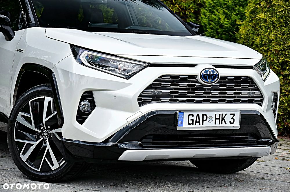 Toyota RAV4 2.5 Hybrid Black Edition by JBL 4x2 - 7