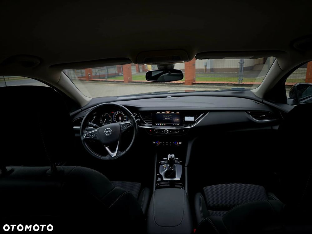 Opel Insignia 2.0 T Business Elegance S&S - 17