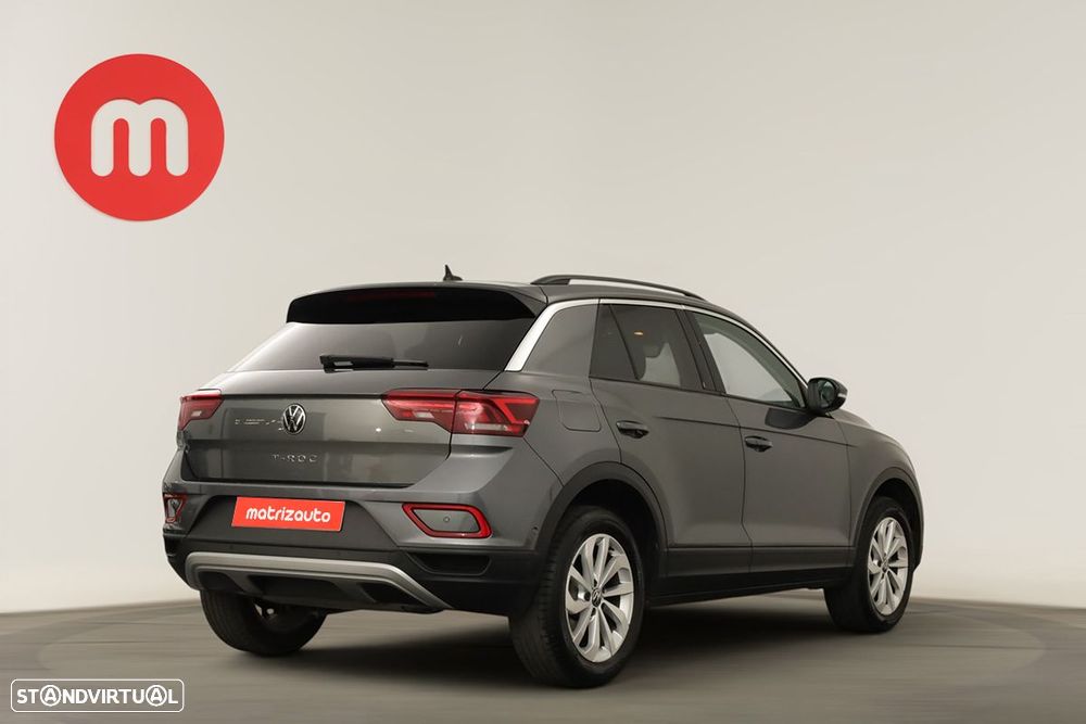VW T-Roc 1.5 TSI Urban DSG - 4