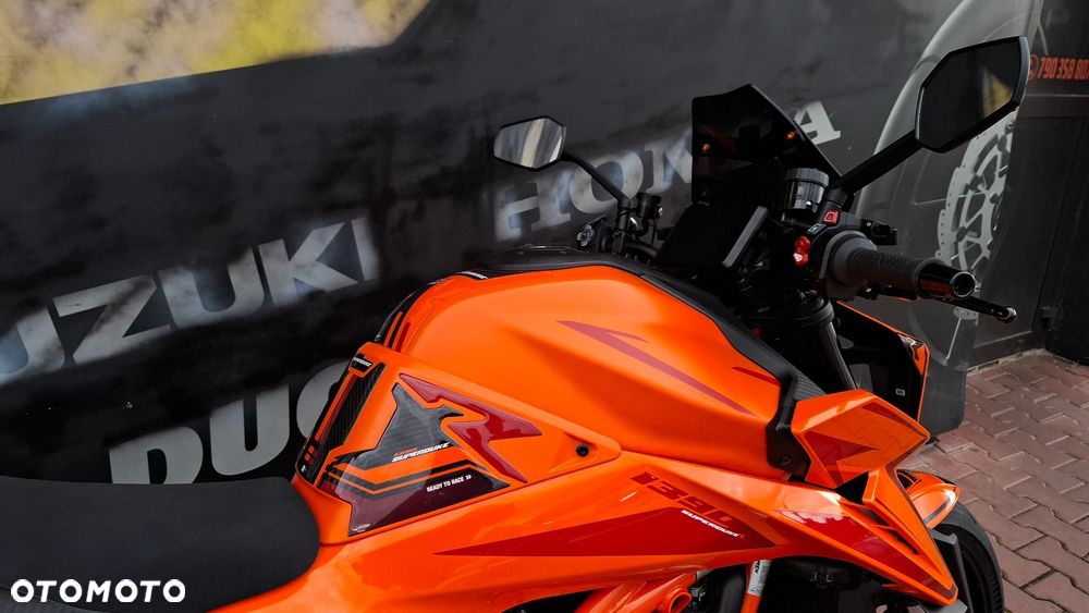 KTM Super Duke - 19