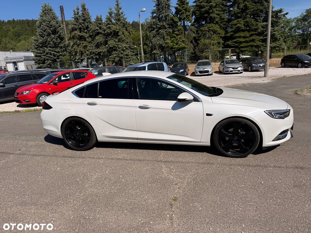 Opel Insignia 1.5 T Elite S&S Eco - 10