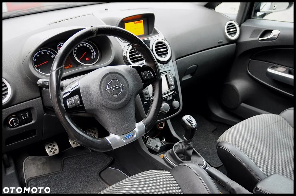 Opel Corsa 1.6 Turbo OPC - 5