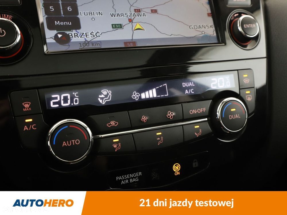 Nissan Qashqai - 23