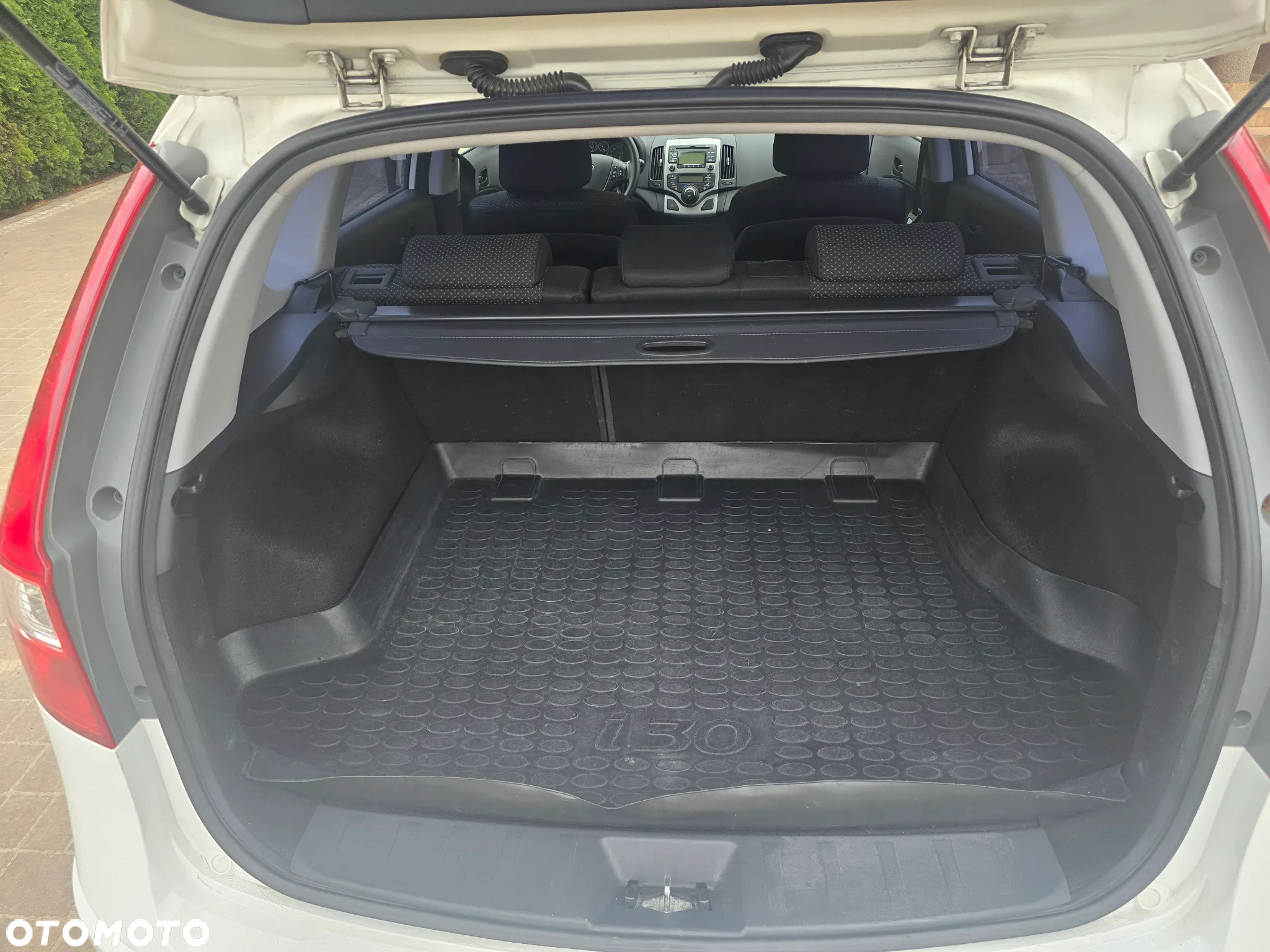 Hyundai i30 i30cw 1.4 UEFA EURO 2012 Edition - 10