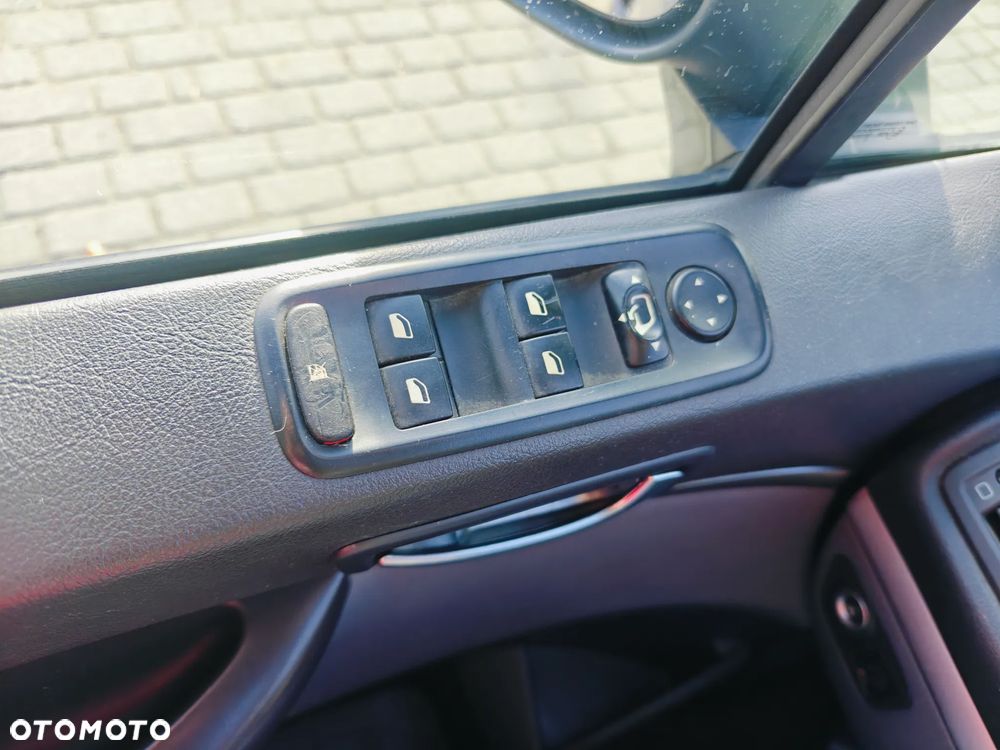 Fiat Ulysse 2.0 JTD Active - 27