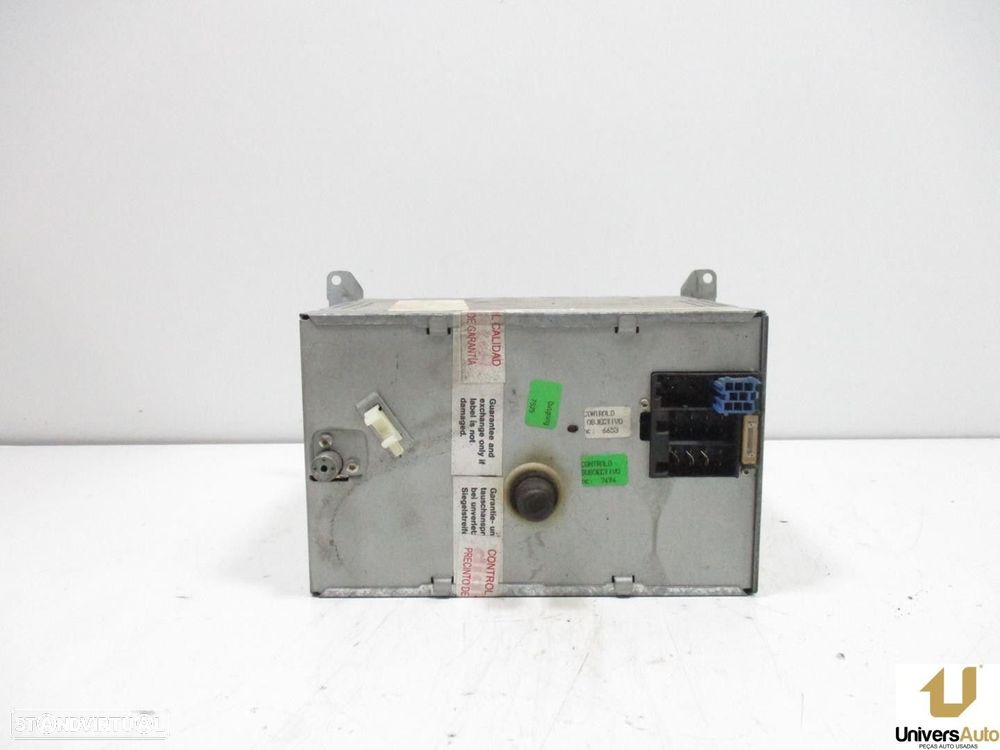 SISTEMA AUDIO / RADIO CD SEAT IBIZA II 2001 -6K0035152A - 4