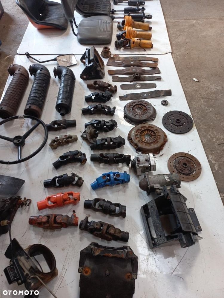 Wał kardana,łącznik wału,krzyżak,widełki,zaczep,tarcza,cięgło hydrauliczne,tłumik,siedzenie,mufa,docisk,kubota,iseki,yanmar,ALT26250401,8000032,Siedzisko,drążek - 1