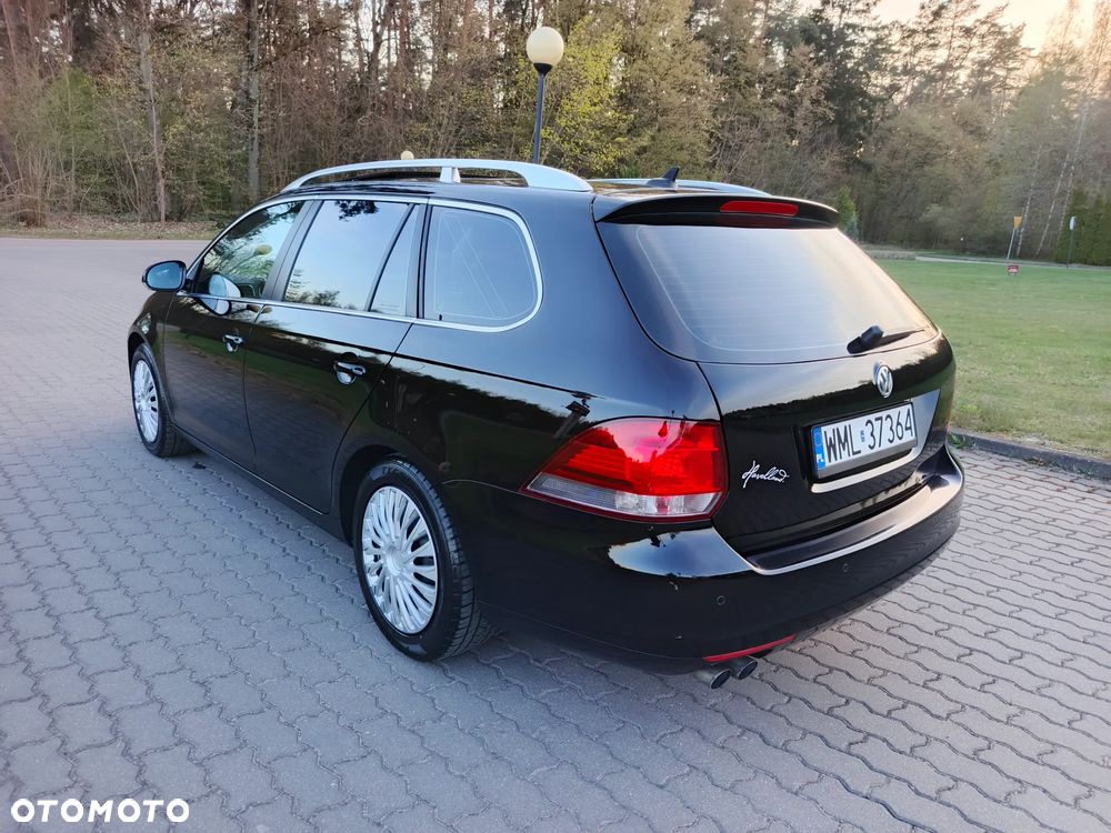 Volkswagen Golf 2.0 TDI DPF Highline - 34