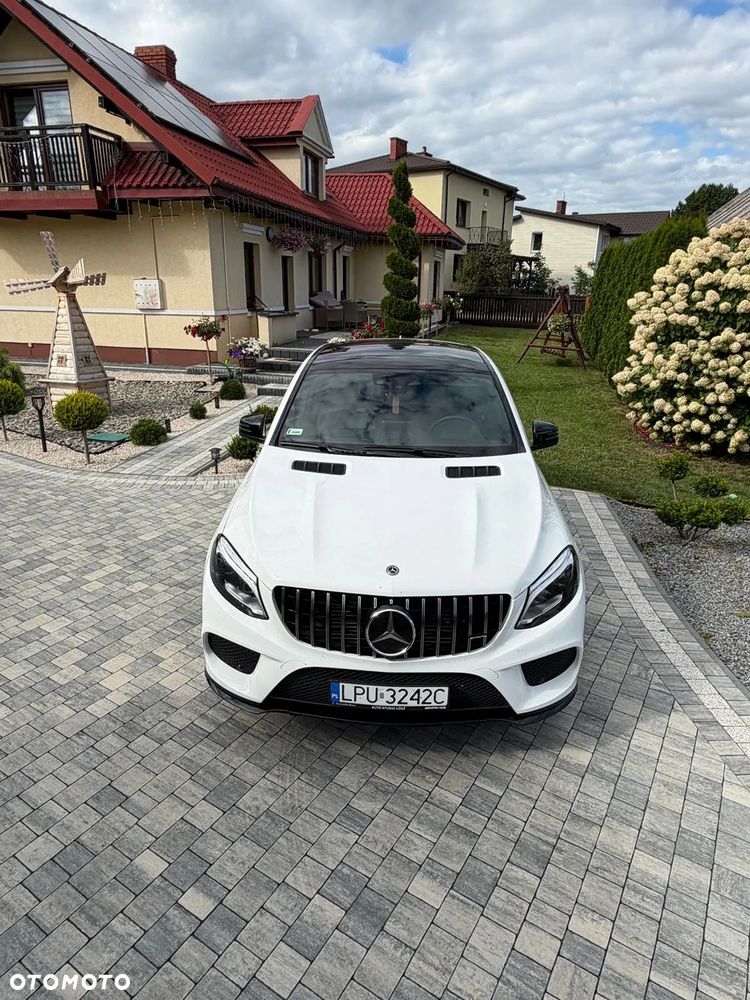 Mercedes-Benz GLE - 4