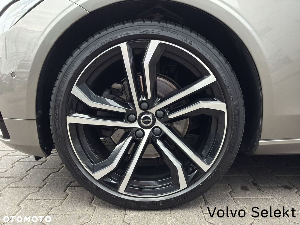 Volvo V90 - 32
