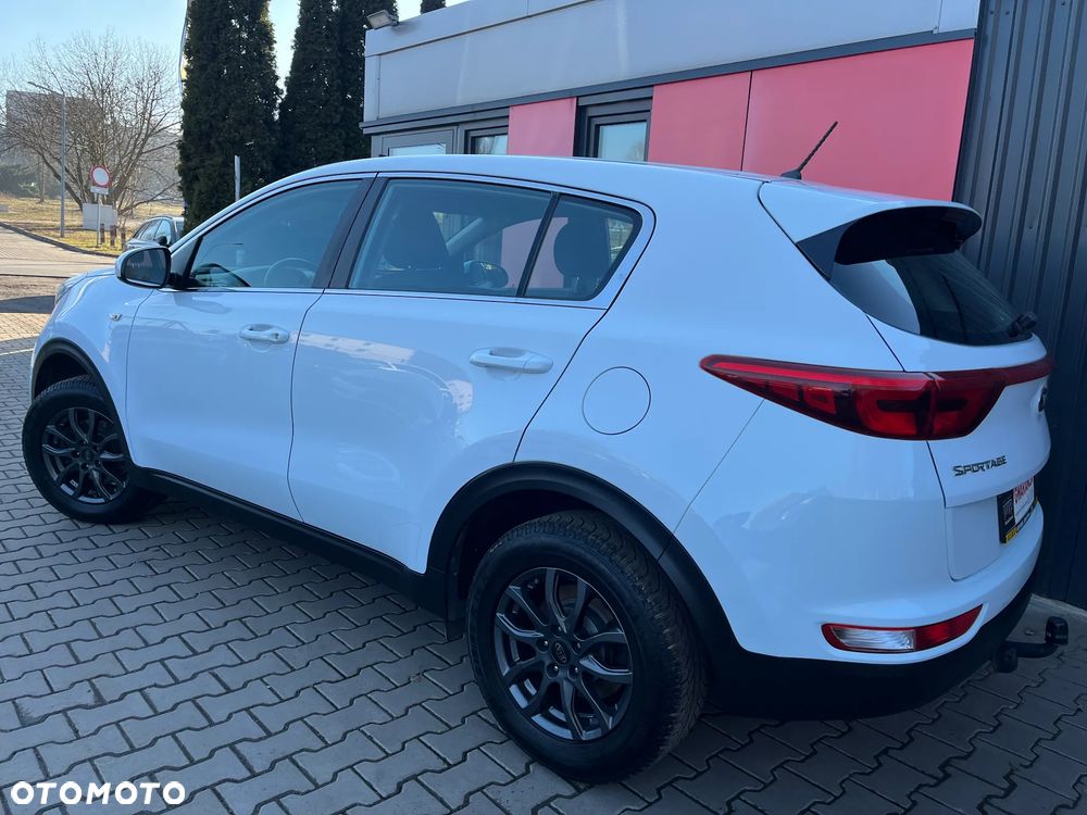 Kia Sportage 1.6 GDI Black Edition 2WD - 5