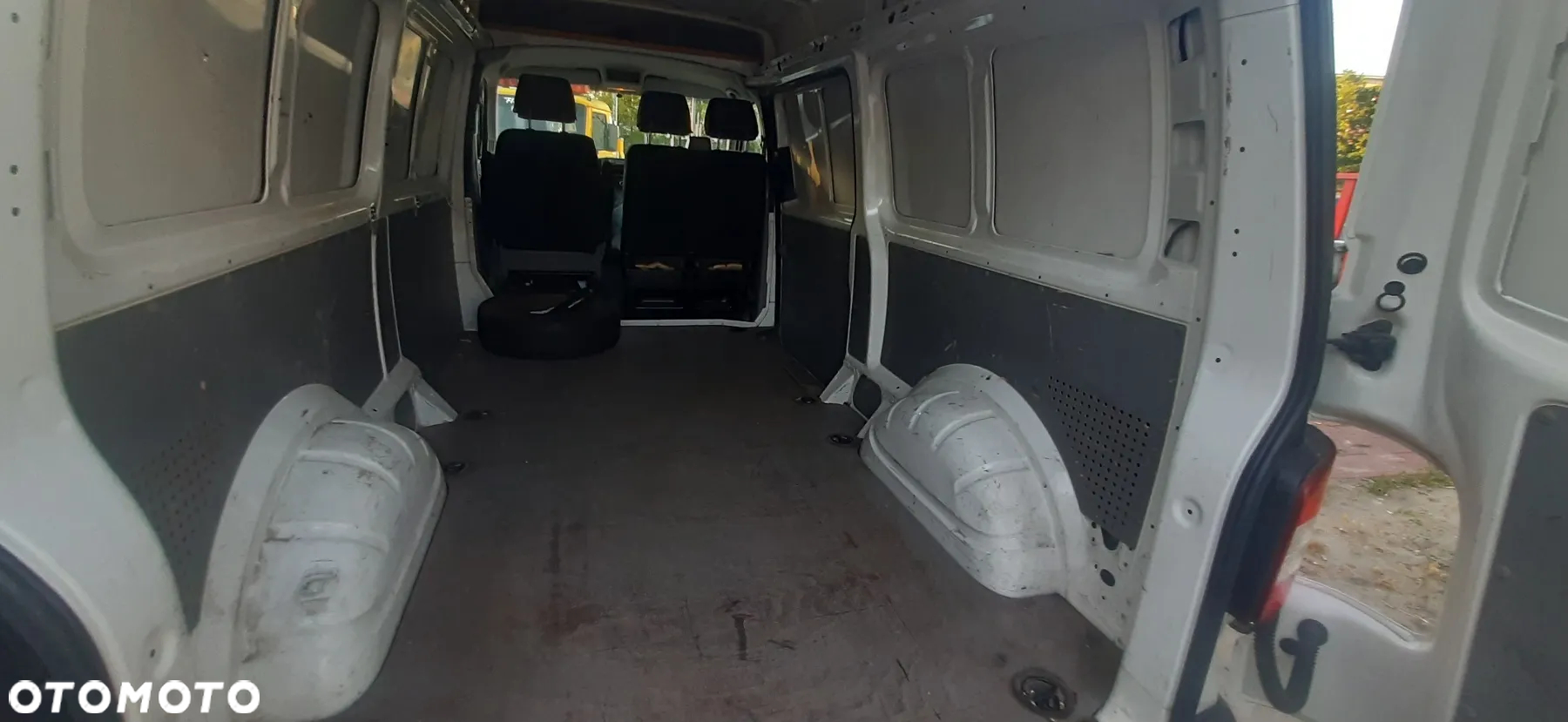 Volkswagen Transporter T 5 - 10