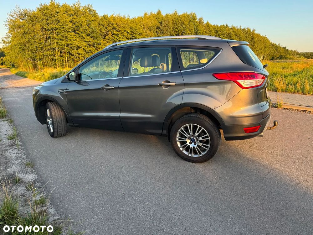 Ford Kuga 2.0 TDCi 4x4 Titanium - 37