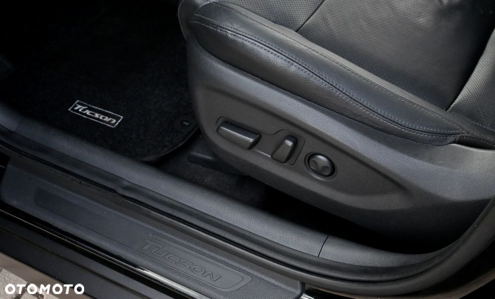 Hyundai Tucson 1.7 CRDI BlueDrive Comfort 2WD - 29