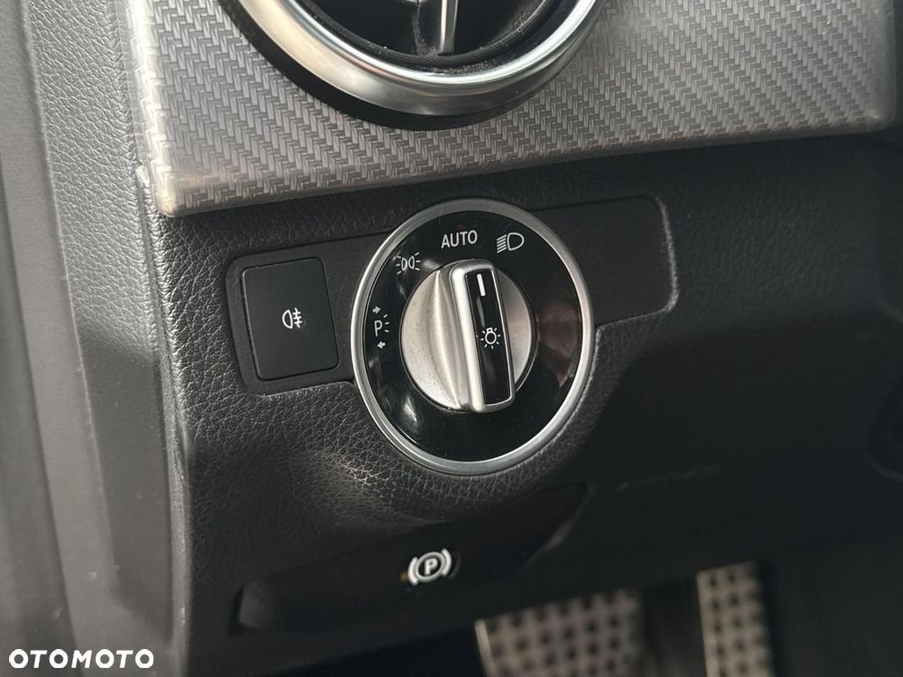 Mercedes-Benz GLK - 19