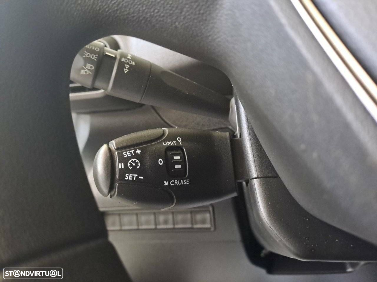 Peugeot Partner 1.5 BlueHDi 100cv Standard Premium - 17